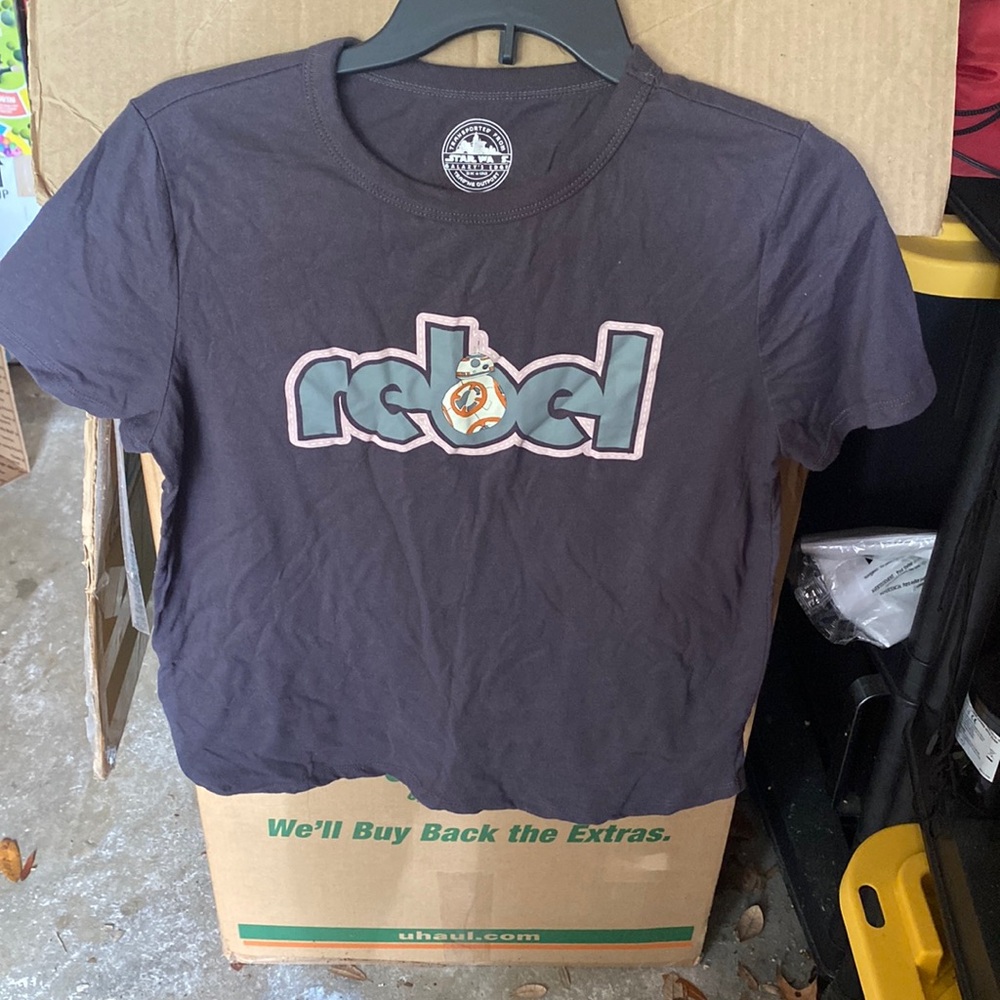 Star Wars BB8 Tee EUC Size L Jrs.